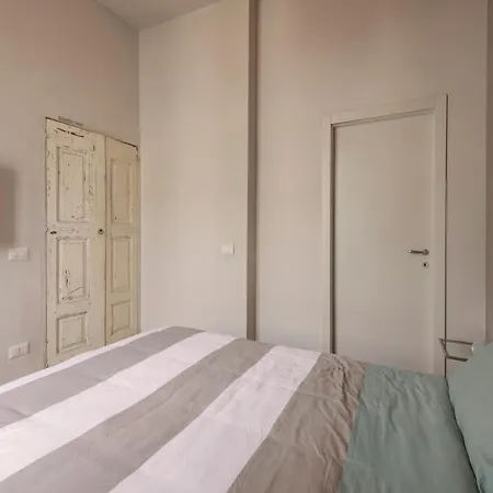 Fcm Tourism - Moscova Studio Apartamento Milán
